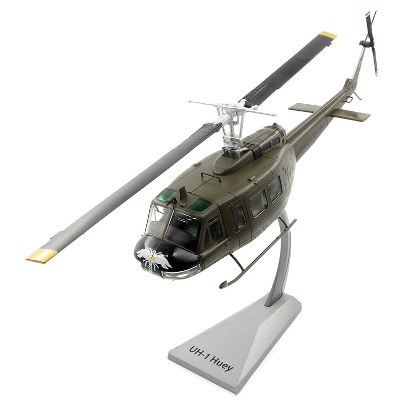 AF1 US Army UH-1H Helicopter 116th Hornet Squadron 674 # Helicopter Model 1/48 Scale
