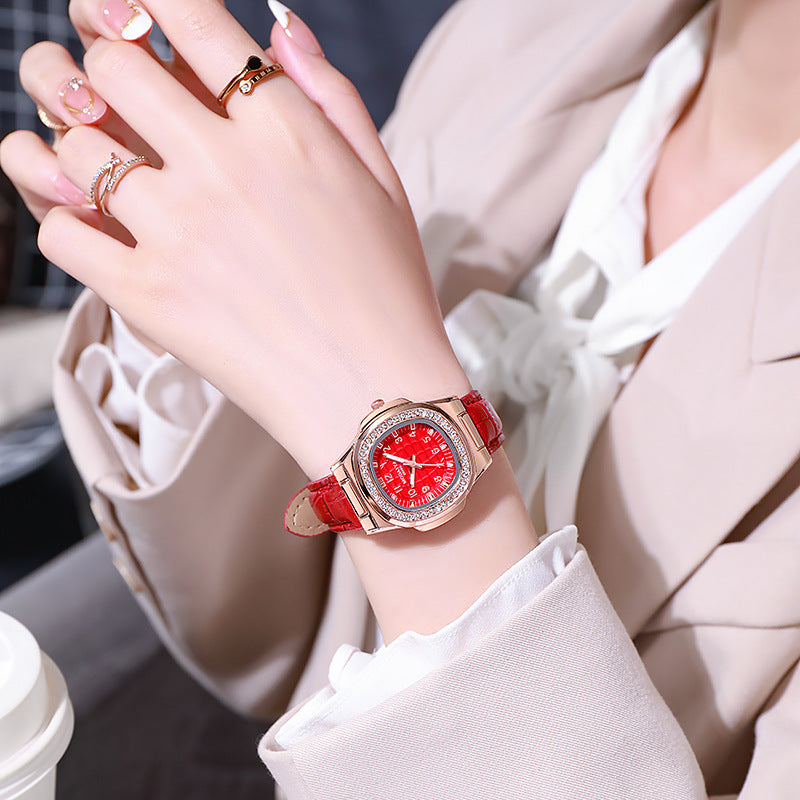 Women's Simple Diamond Ring Lady Quartz Watch Light Luxury Leather Strap Girl College Student Fashion Wristwatch