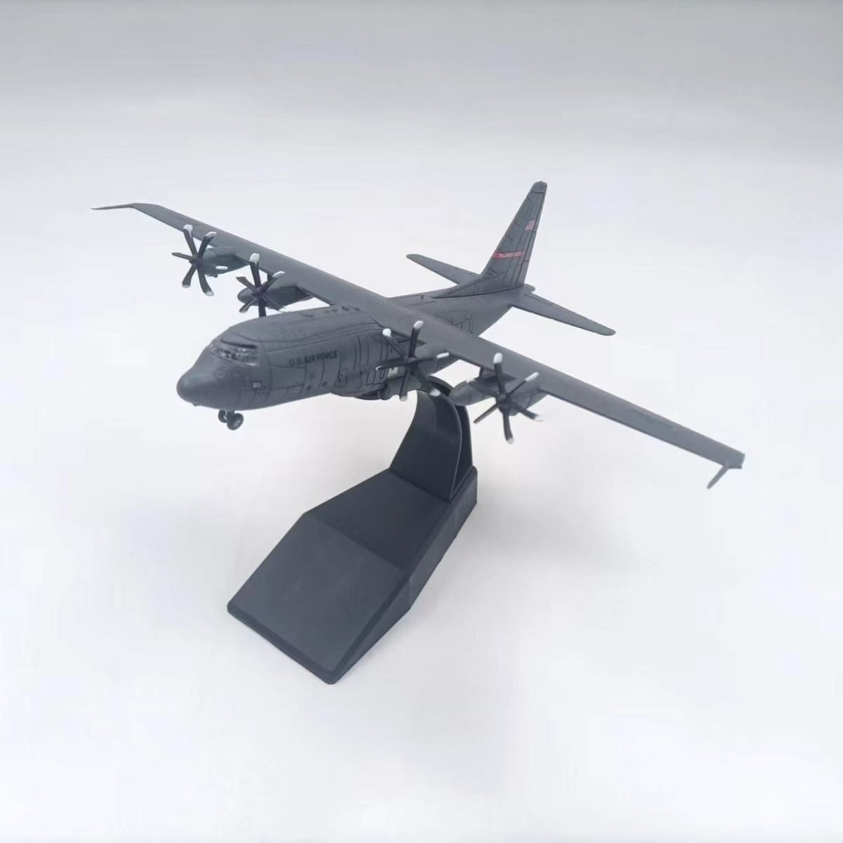 US Air Force C-130J Super Hercules Transport Aircraft Airplane Model Scale 1:200