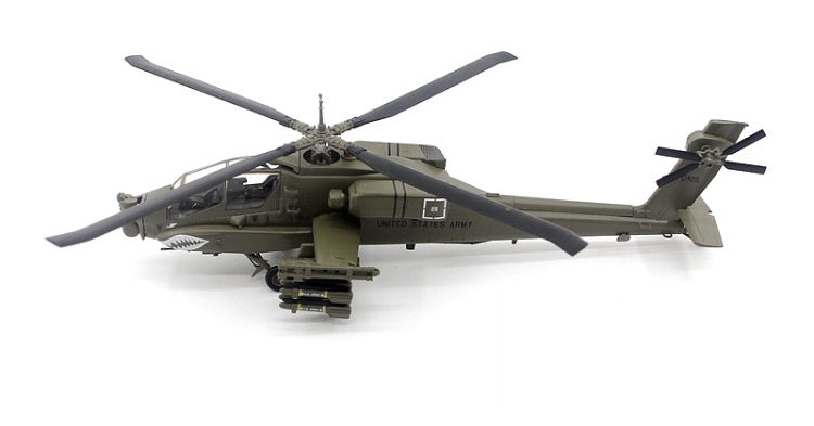 1/72 Trumpeter US Army AH-64A Apache Helicopter Model