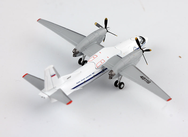 Antonov Ukraine An-32(An-32) 1/400 Scale Airplane Model