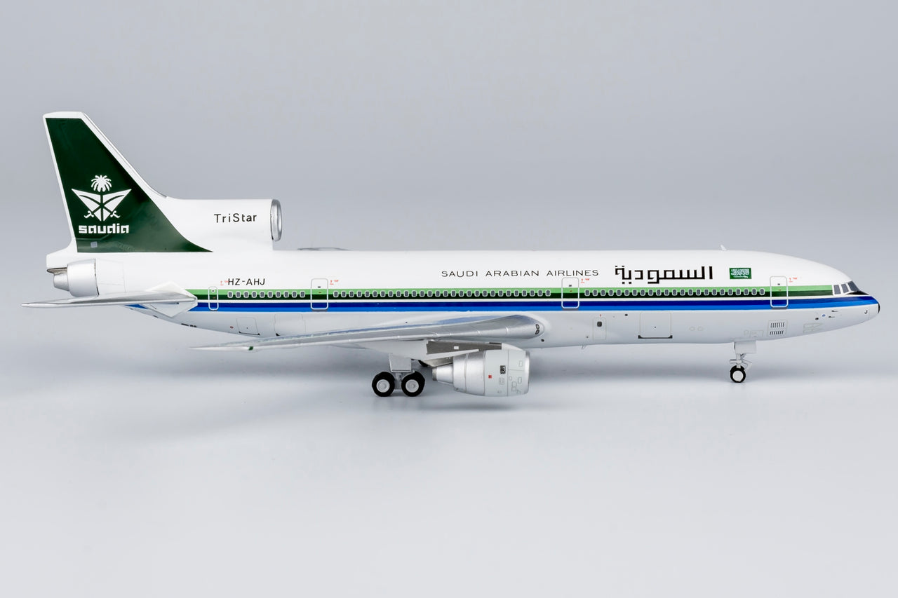 NG32012 Saudia Lockheed L-1011-200 HZ-AHJ Airplane Model (1:400 Scale)