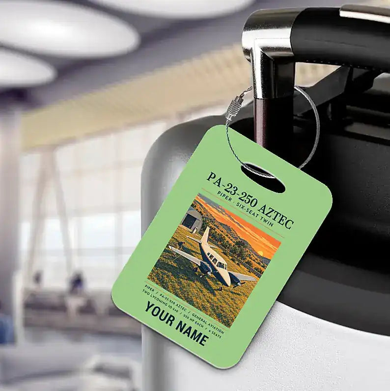 Piper PA-23-250 Aztec - Poster + Name - Luggage Tag - Light Green