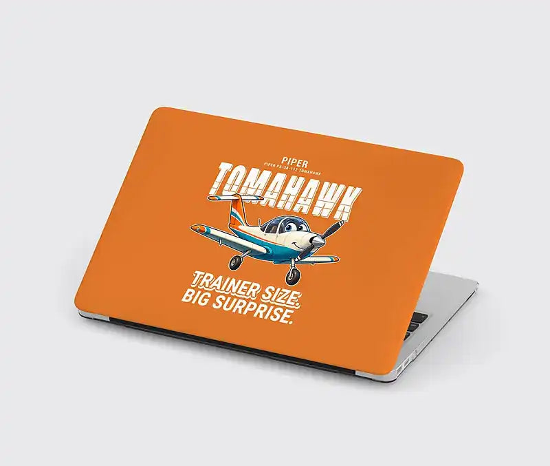 Piper PA-38-112 Tomahawk - Cartoon - MacBook Case - Orange