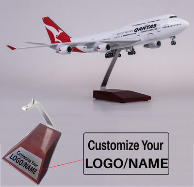 Side view of Qantas Airlines Boeing 747 Airplane Model (1/160 Scale - 47CM) aviation LED model airplane in diecast metal with.