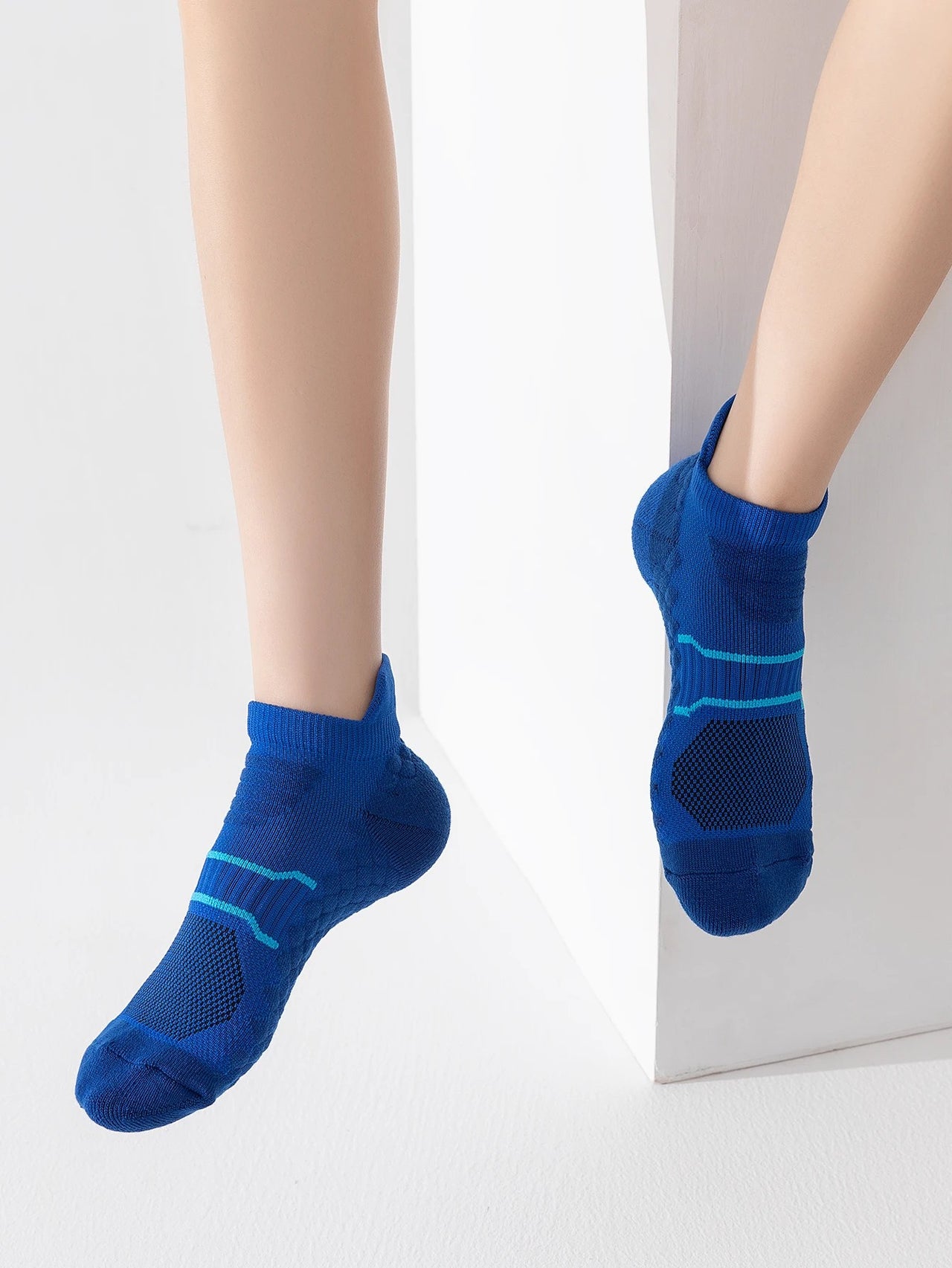 Anti Slip Breathable Moisture Sports  Running  Socks