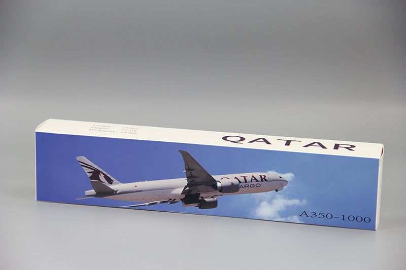 QATAR Airbus A350-1000 Airplane Model(1/200 Scale)