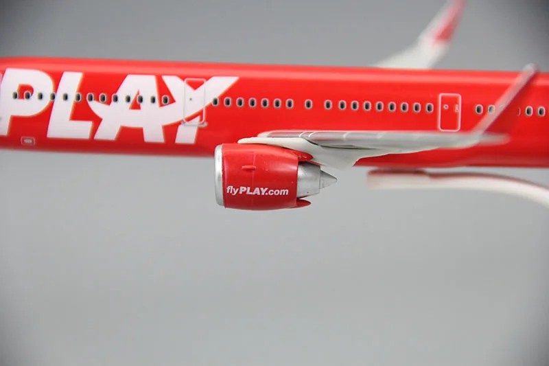 Flyplay Iceland Play Air Airbus 321 neo A321neo Airplane Model (1/200 Scale)