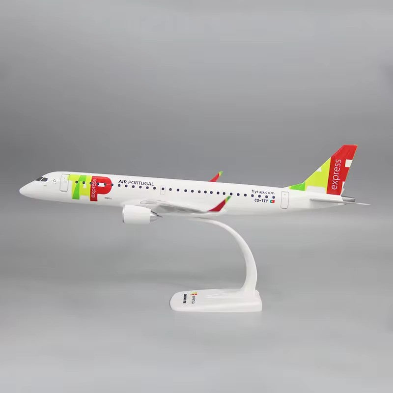 Portugal Airlines E195  E-195  Airplane Model (1/100 Scale)