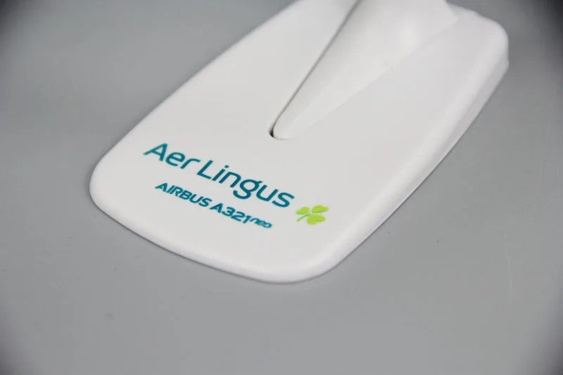 Aer Lingus Airbus 321 neo A321neo Airplane Model (1/200 Scale)