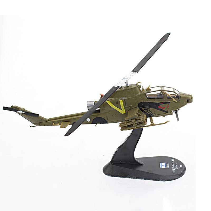 AH-1S BELL 214ST Cobra Attack Air Force Helicopter Model 1/72 Scale
