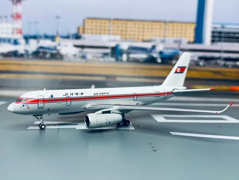 Air KoryoTupolev TU204 Tu-204-300 P-632 Airplane Model (1/400 Scale)