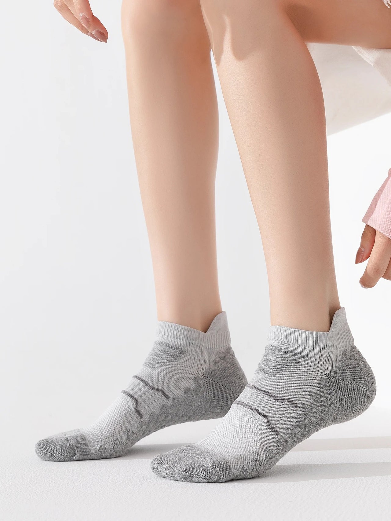 Anti Slip Breathable Moisture Sports  Running  Socks