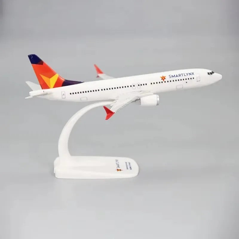 SMARTLYNX Airlines Boeing 737 MAX8 Airplane Model (1:200 Scale)