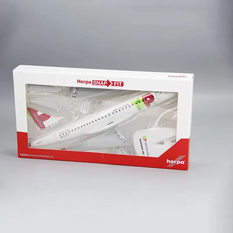 Portugal Airlines E195  E-195  Airplane Model (1/100 Scale)