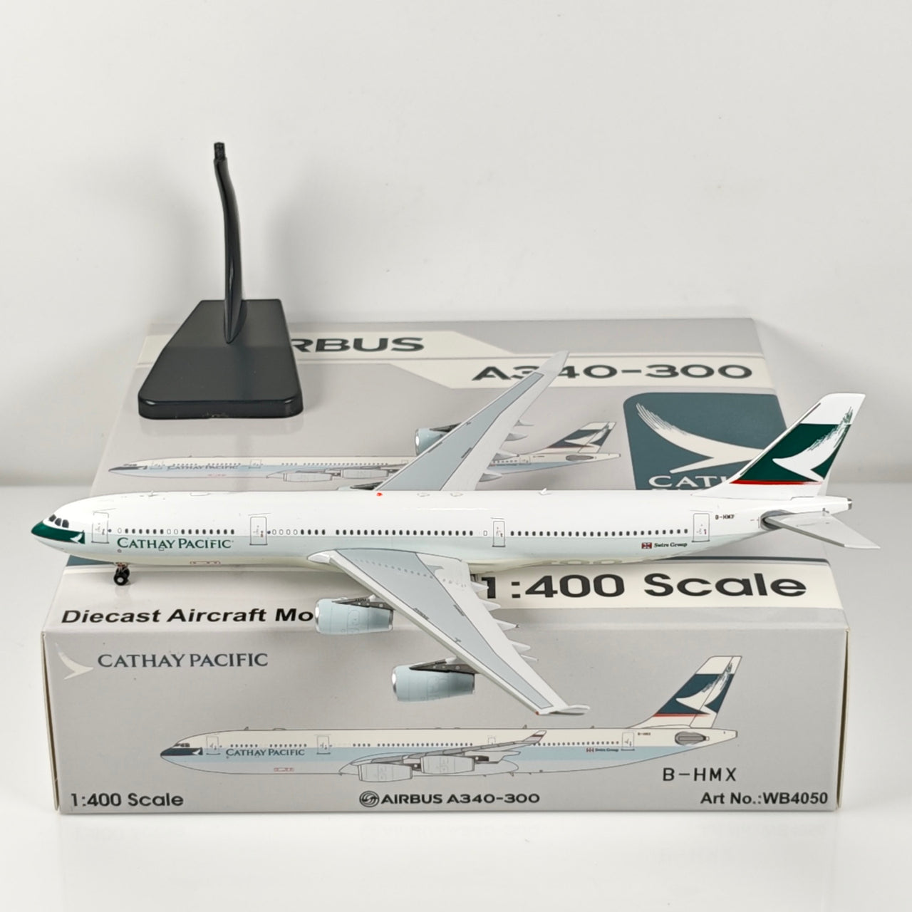 Cathay Pacific Airbus A340-300 B-HMX  Airplane Model 1/400 Scale