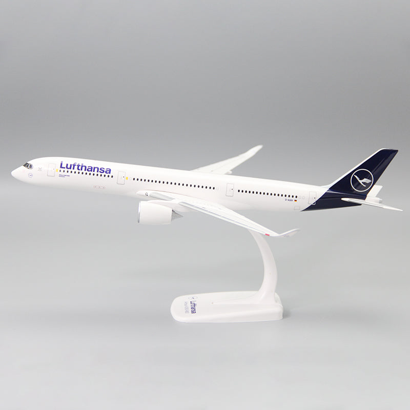 Lufthansa Airline Airbus A350-900 Airplane Model(1/200 Scale)
