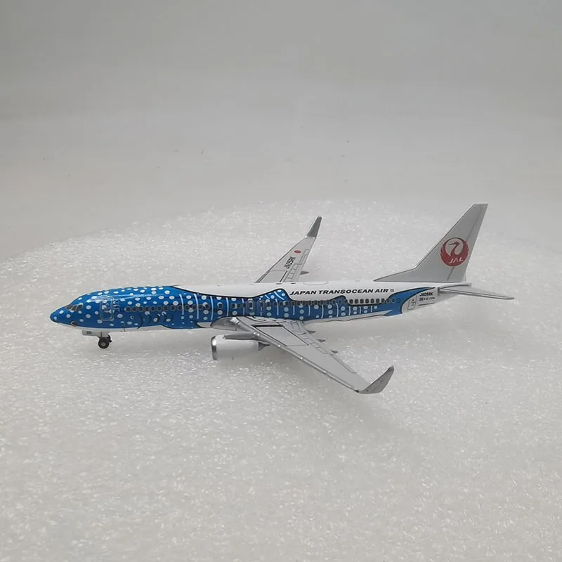 Blue Whale JAL JA05RK Boeing 737 B737-800 Airplane Model (1/400 Scale)