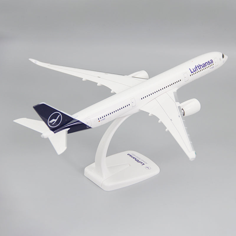 Lufthansa Airline Airbus A350-900 Airplane Model(1/200 Scale)