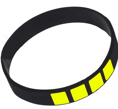 4 Lines Pilot Epaulette Silicone aviation-themed bracelet, polished metal.