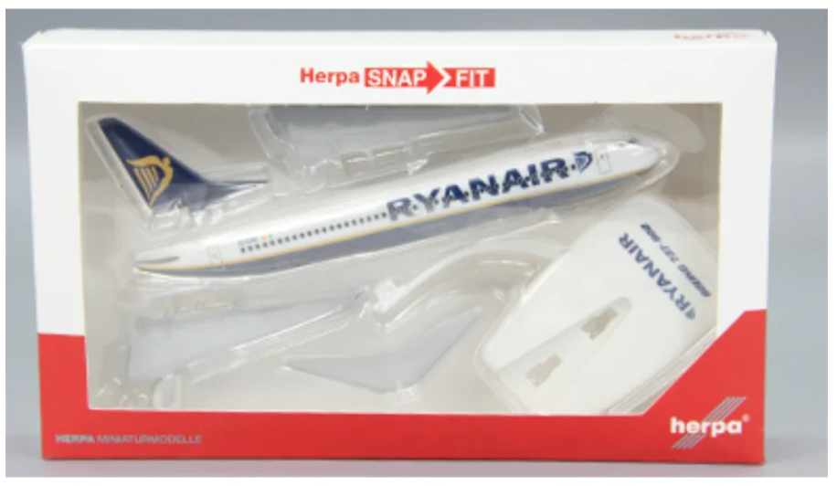 Ryanair Boeing 737-800NG 1/200 Scale Airplane Model (20cm)