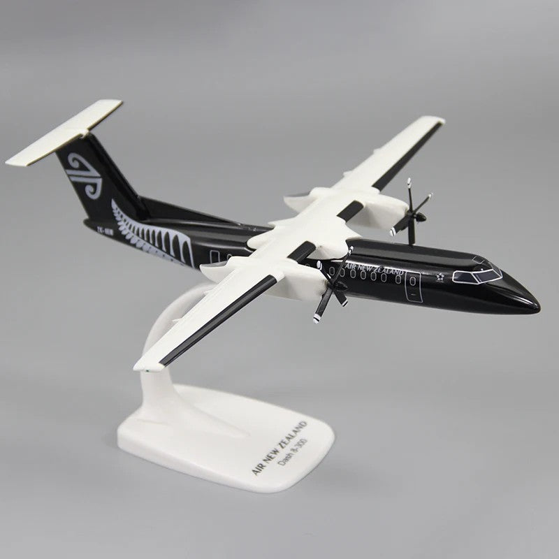 Dash8-Q300Air NEW Zealand Airline Airplane Model (1/100 Scale)