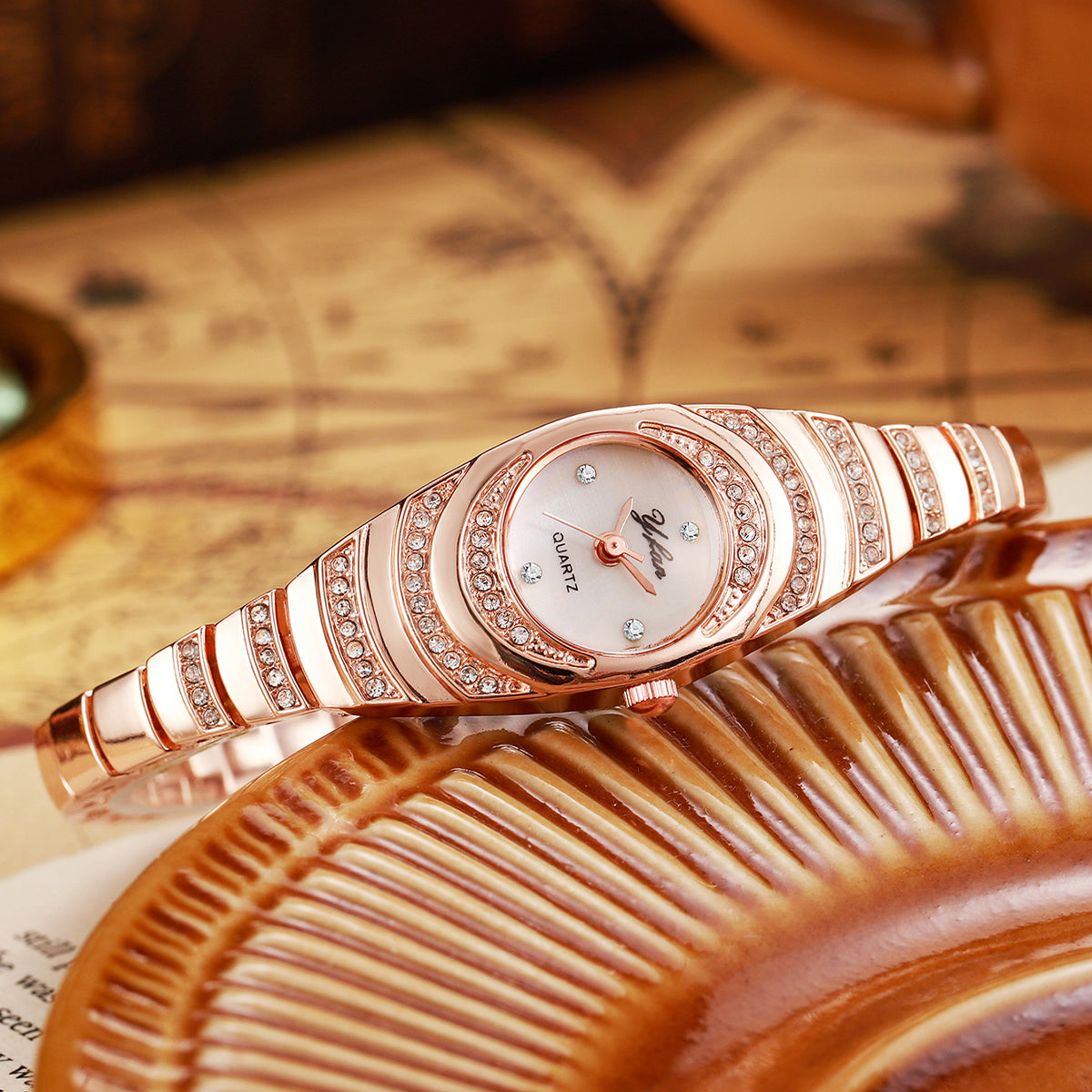 Elegant Women Watches Fashion Rhinestone Ladies Quartz Watch Bracelet Wristwatches