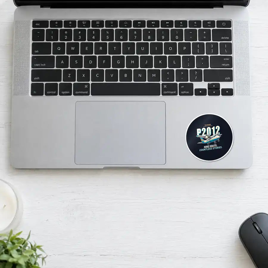 Tecnam P2012 Traveller - Cartoon - Circle Sticker - Laptop