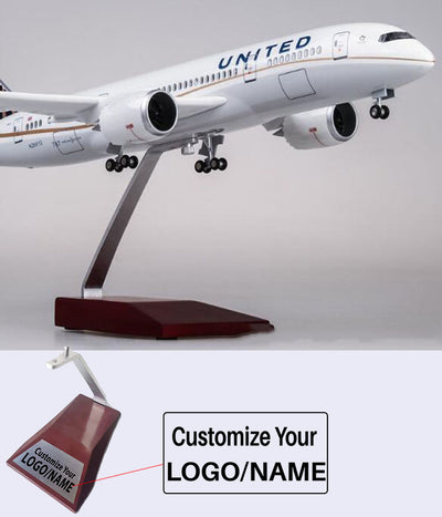 Side view of United Airlines Boeing 787 Airplane Model (1/130 Scale) aviation LED model airplane in diecast metal with LED li.
