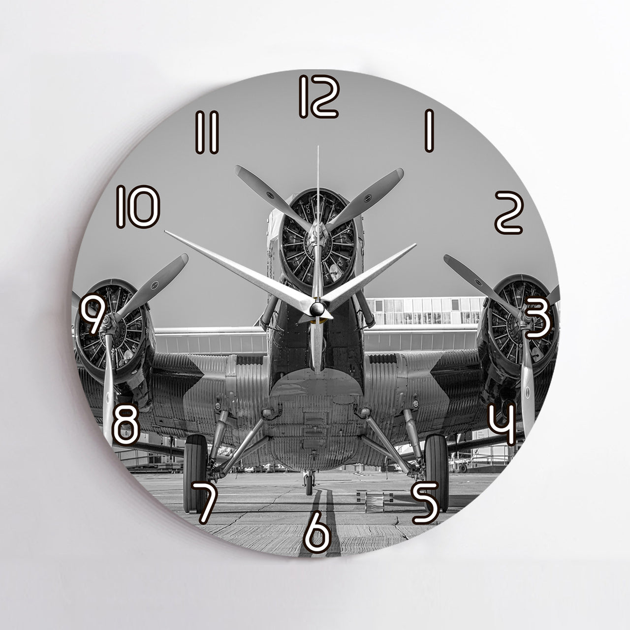 Face to Face to 3 Engine Old Airplane Designed Wall Clocks