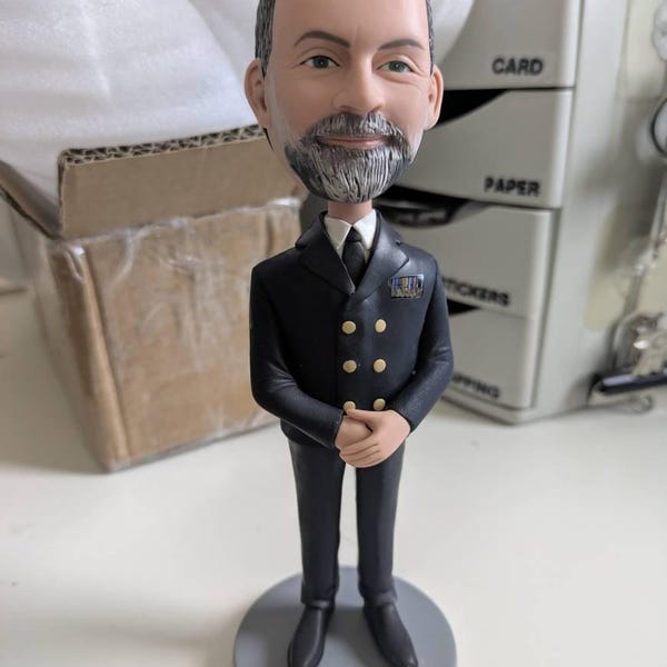 Custom Pilot Bobblehead, Personalized Bobble Head As Captain Retirement Gfit
