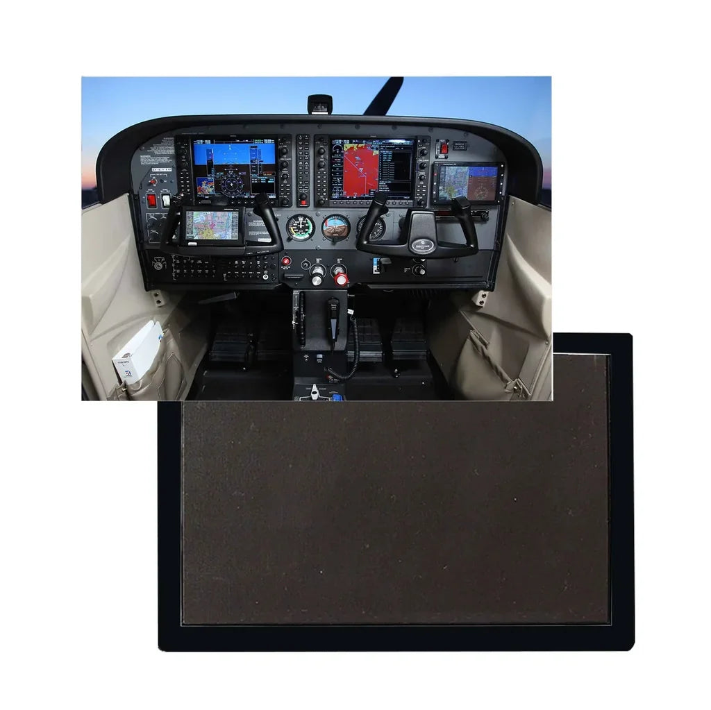 Cessna 172 Cockpit aviation design magnet in strong neodymium core.