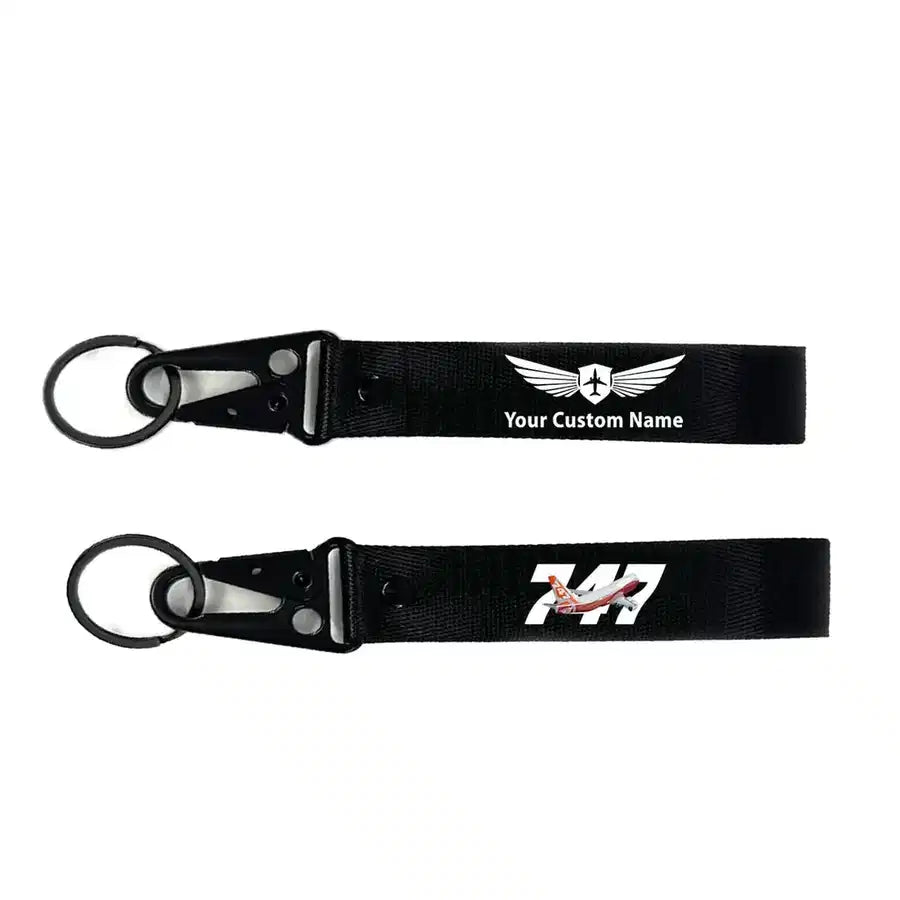Super Boeing 747 Intercontinental aviation hawk-shaped key chain, durable metal alloy.