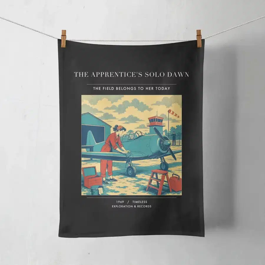 VINTAGE G4427 - The Apprentice's Solo Dawn - Designed Towels design on black