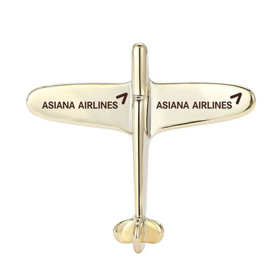 Asiana Airlines Airplane Shape aviation-themed airplane-shape brooch, polished alloy.