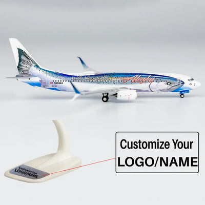 Side view of Alaska Airlines B737-800 N559AS Salmon Airplane Model (1/400 Scale) aviation 16-18cm scale model aircraft in die.