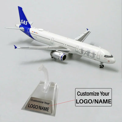 Side view of Scandinavian Airlines SAS Airbus A321 Airplane Model OY-KBH (1/400 Scale) aviation 16-18cm scale model aircraft.