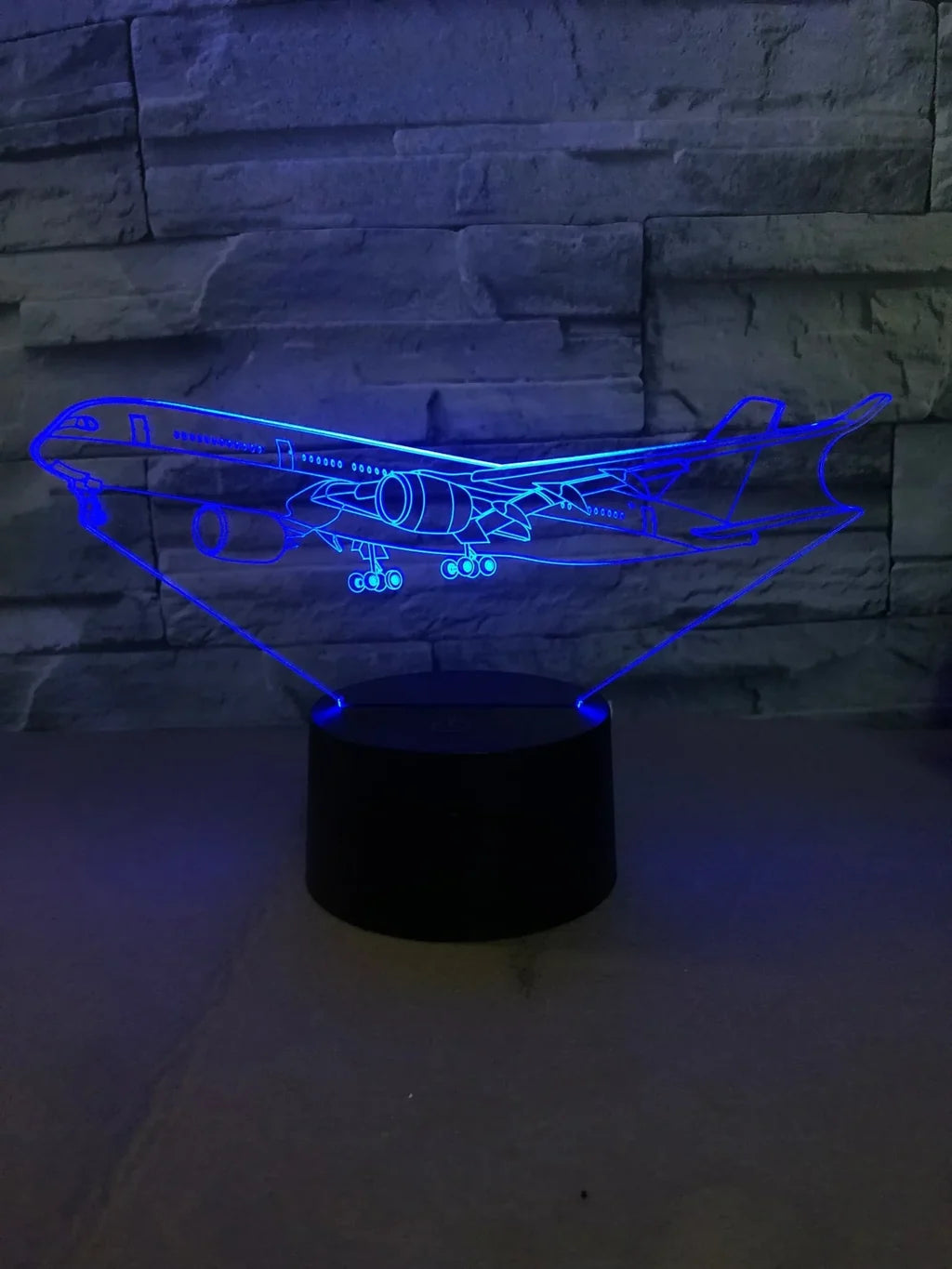 Customisable Boeing 787 3D Lamp - view 3
