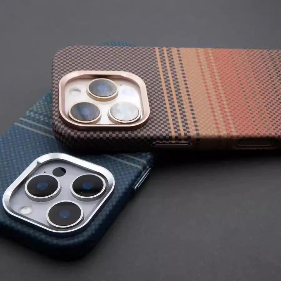 Gradient MagSafe Alloy Carbon Fibre Magnetic iPhone Case Wireless Charging aviation themed fashion iPhone case for iPhone.