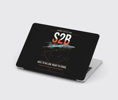 Blackburn Buccaneer S2B design on black MacBook case