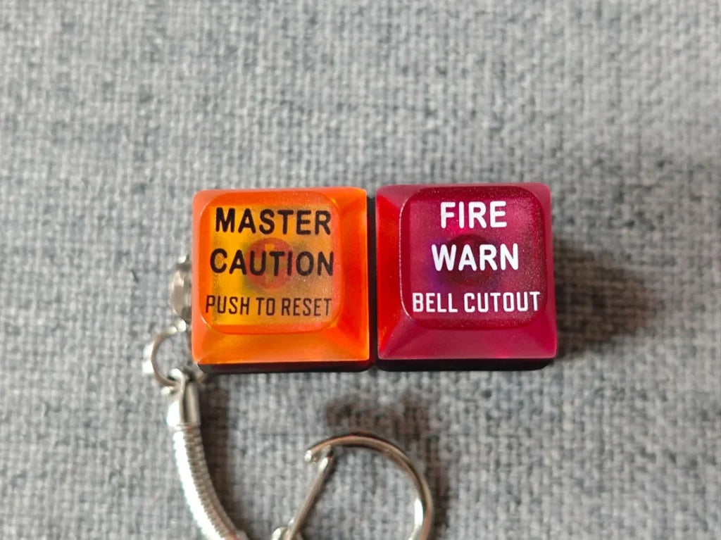 Boeing 737NG 737-800 737MAX Master Warning Light aviation aviator-crafted key chain in polished metal alloy.
