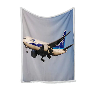 ANA's Boeing 777 Bed Blankets & aviation print on soft fleece blanket.
