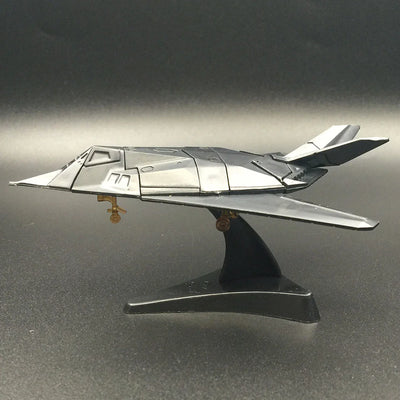 F-117 Nighthawk Fighter Jet (F-117) Airplane Assembly Model Puzzle Building Mini Plastic Random color aviation themed Lego-st.