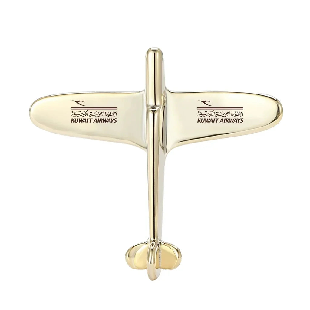 Side view of Kuwait Airways Airlines Airplane Shape aviation airplane-shape brooch in polished alloy, polished finish.