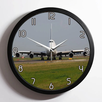 Face to Face with Boeing 747 aviation design on premium wood and metal wall clock.