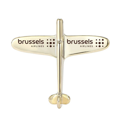 Side view of Brussels Airlines Airplane Shape aviation airplane-shape brooch in polished alloy, polished finish.