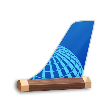 United Airlines Tail Logo Desk Models aviation design on premium acrylic and metal 3D airplane tail craft.
