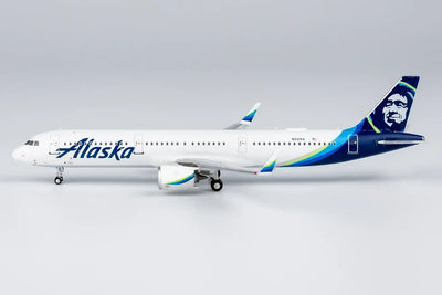 Side view of Alaska Airlines Airbus A321 Neo Airplane Model (1/400 Scale) aviation 16-18cm scale model aircraft in diecast me.