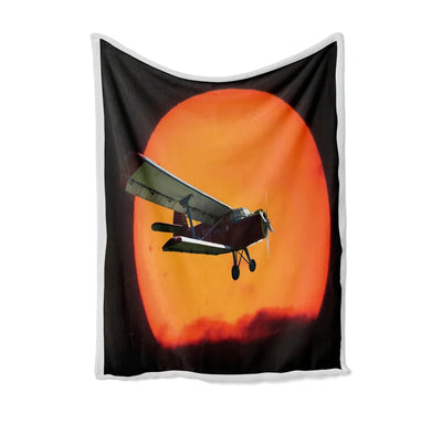 Amazing Antonov-2 With Sunset Bed Blankets & aviation print on soft fleece blanket.