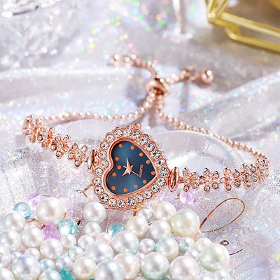 Side view of Fashion Women Watches Luxury Rhinestone Heart Dial Quartz Watch Ladies Bracelet Wristwatches aviation pilot watc.